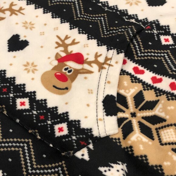 No Boundaries Women's Christmas Reindeer Plush Pullover Hoodie - Picture 6 of 14